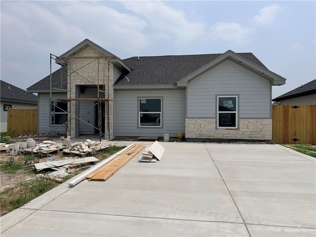 3556 Las Brisas Street, Edinburg, TX 78542