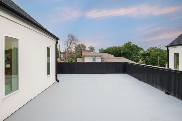 838 Mcbroom Street, Dallas, TX 75212