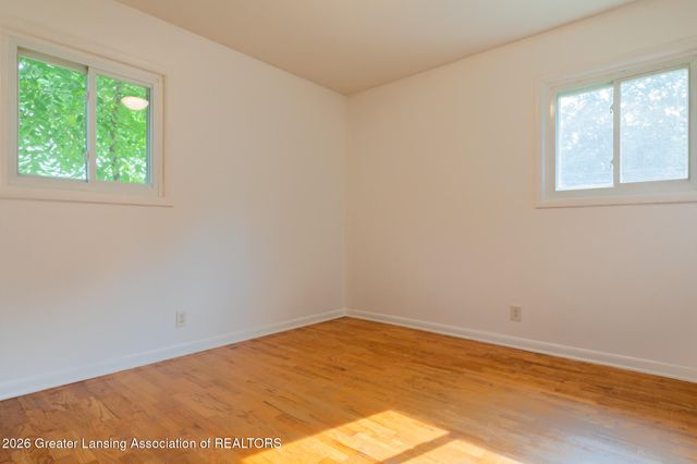 4731 Lowcroft Avenue, Lansing, MI 48910