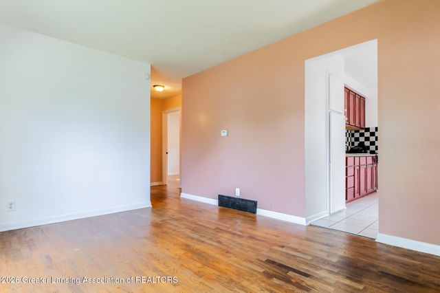 4731 Lowcroft Avenue, Lansing, MI 48910