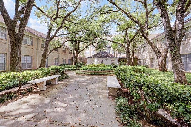 2600 Bellefontaine Street B18, Houston, TX 77025