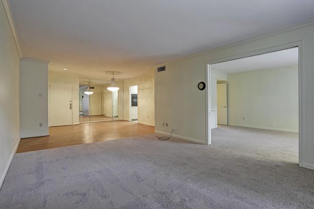 2600 Bellefontaine Street B18, Houston, TX 77025