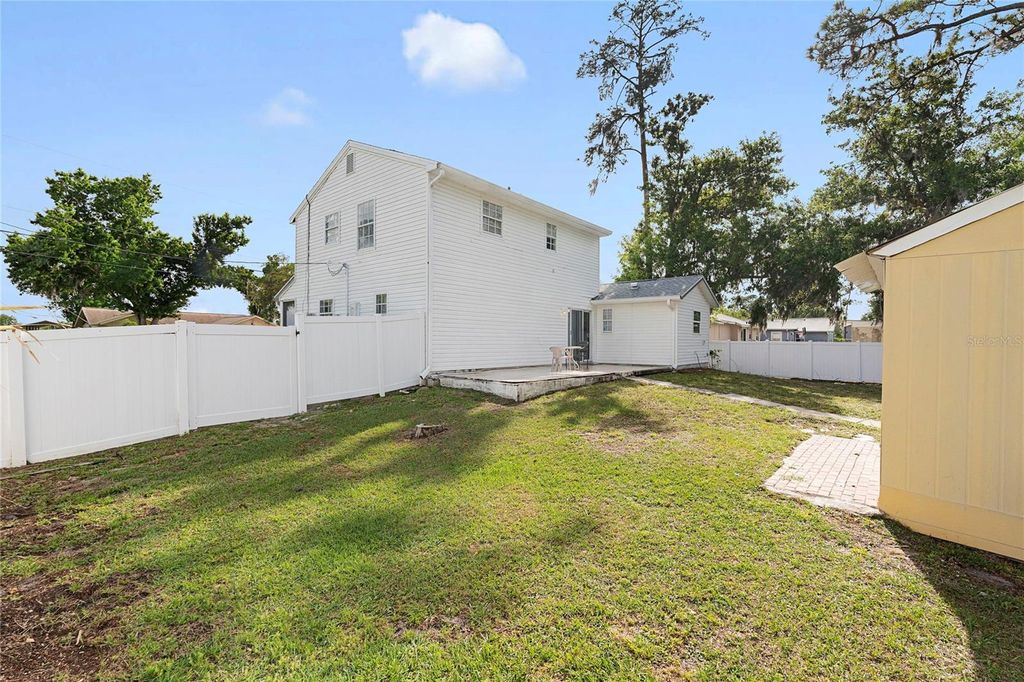 Image 6 of property listing at 7067 JARVIS ROAD, Sarasota, FL 34241