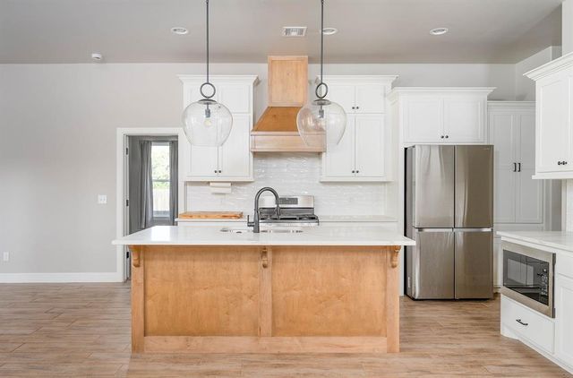 523 SW 6th Street, Jones, OK 73049