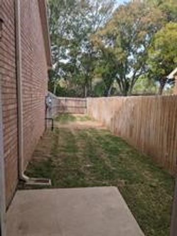 5427 Prairie Lane, Grand Prairie, TX 75052