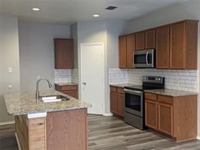 5427 Prairie Lane, Grand Prairie, TX 75052