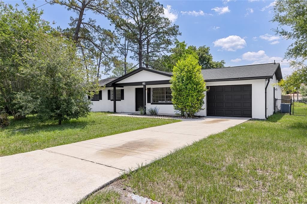 82 FLEETWOOD DRIVE, Palm Coast, FL 32137