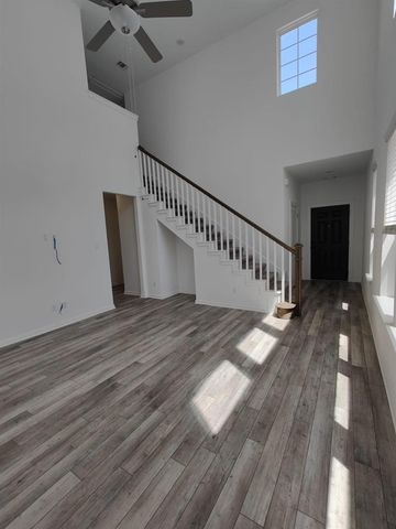 216 Turnbuckle BND, Leander, TX 78641