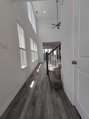 216 Turnbuckle BND, Leander, TX 78641