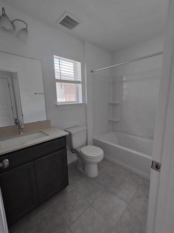 216 Turnbuckle BND, Leander, TX 78641