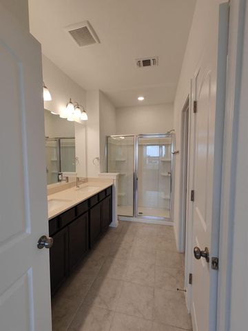 216 Turnbuckle BND, Leander, TX 78641
