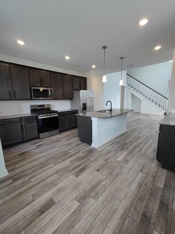 216 Turnbuckle BND, Leander, TX 78641