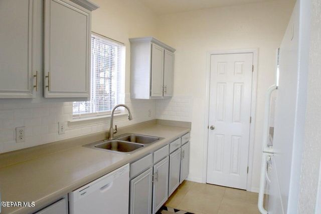 2150 KING JAMES, El Paso, TX 79903