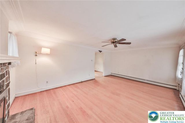 2440 South Fountain Street, Allentown City, PA 18103