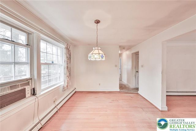 2440 South Fountain Street, Allentown City, PA 18103