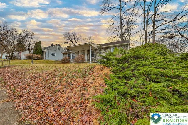 2440 South Fountain Street, Allentown City, PA 18103