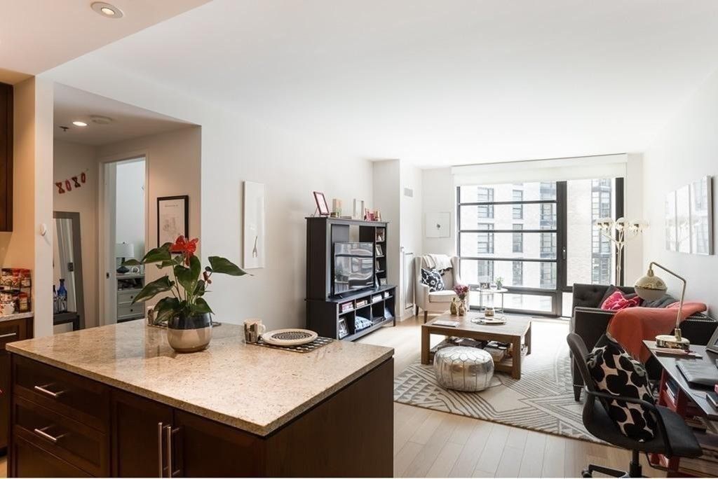 580 Washington Street 5D, Boston, MA 02111
