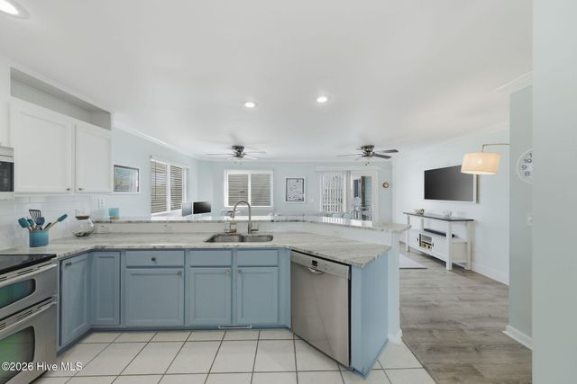 1412 Canal Drive B, Carolina Beach, NC 28428