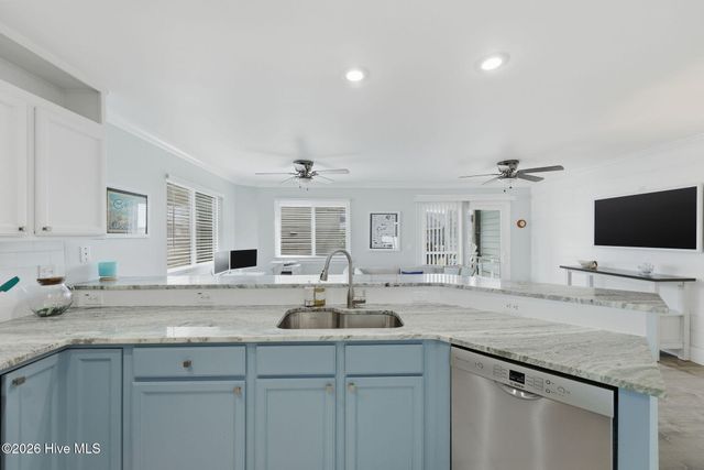 1412 Canal Drive B, Carolina Beach, NC 28428