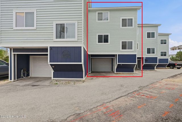1412 Canal Drive B, Carolina Beach, NC 28428