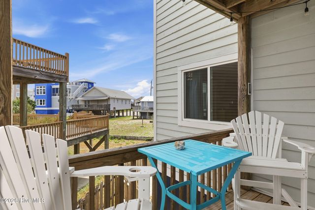 1412 Canal Drive B, Carolina Beach, NC 28428