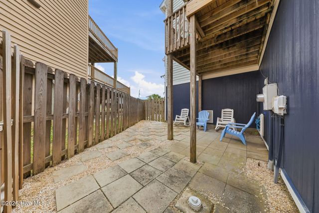 1412 Canal Drive B, Carolina Beach, NC 28428
