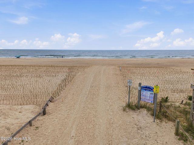 1412 Canal Drive B, Carolina Beach, NC 28428