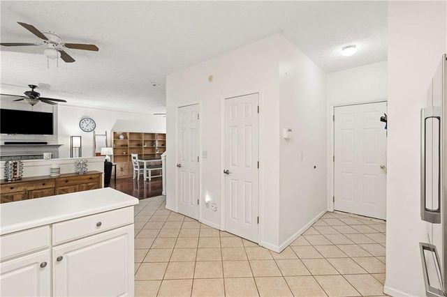 643 Ives Way NW, Lilburn, GA 30047