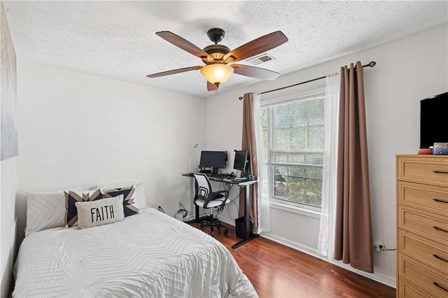 643 Ives Way NW, Lilburn, GA 30047