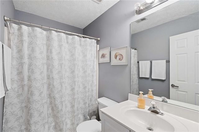 643 Ives Way NW, Lilburn, GA 30047