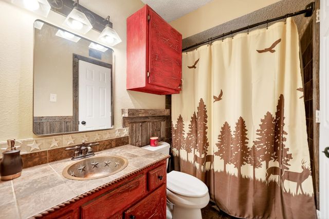 308 Fox Run, Crandall, TX 75114