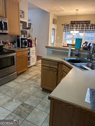 55 Rock Mill Court, Senoia, GA 30276