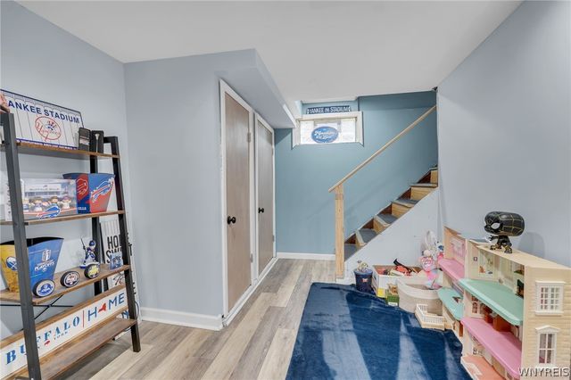 210 Woodcrest Drive, West Seneca, NY 14220