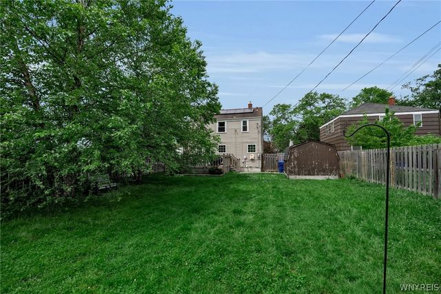 210 Woodcrest Drive, West Seneca, NY 14220