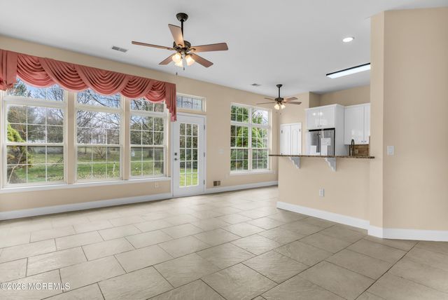 8 Bellflower Drive, Lakewood, NJ 08701