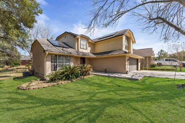 228 April Waters Drive W, Conroe, TX 77356