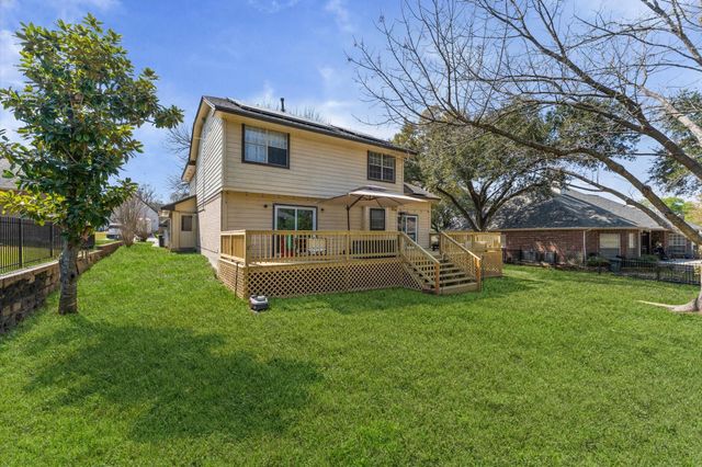 228 April Waters Drive W, Conroe, TX 77356