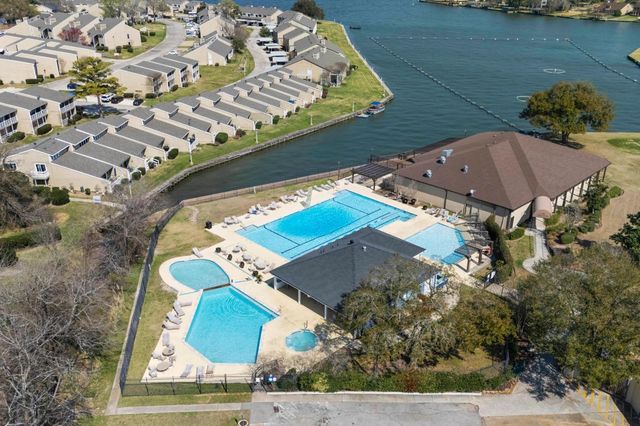 228 April Waters Drive W, Conroe, TX 77356