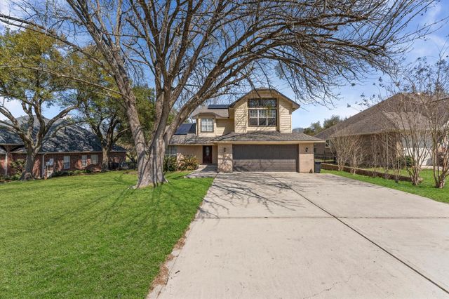 228 April Waters Drive W, Conroe, TX 77356