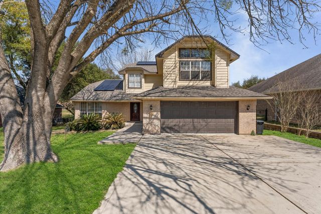 228 April Waters Drive W, Conroe, TX 77356