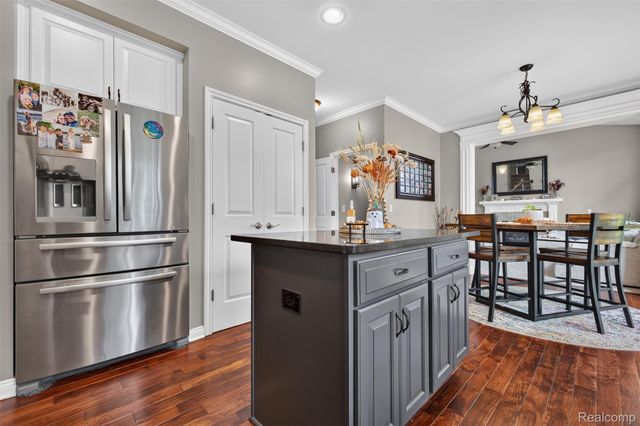 953 Westlake Avenue, Oxford Charter Township, MI 48371