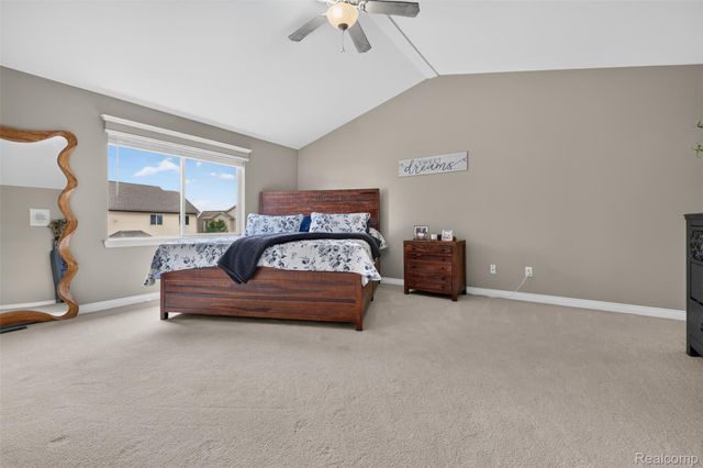 953 Westlake Avenue, Oxford Charter Township, MI 48371