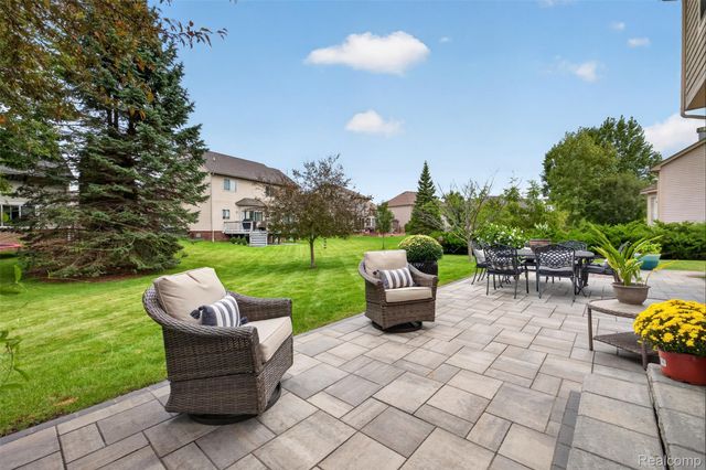 953 Westlake Avenue, Oxford Charter Township, MI 48371