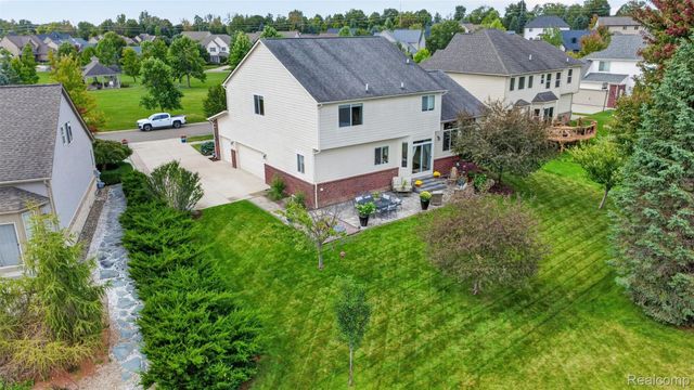 953 Westlake Avenue, Oxford Charter Township, MI 48371