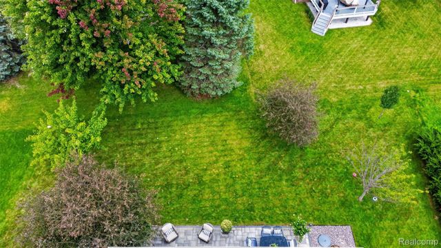 953 Westlake Avenue, Oxford Charter Township, MI 48371