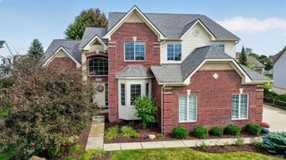 953 Westlake Avenue, Oxford Charter Township, MI 48371