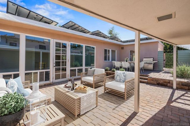 1422 6th Street, Coronado, CA 92118