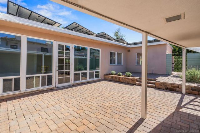 1422 6th Street, Coronado, CA 92118