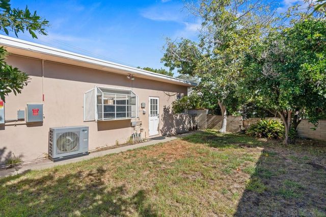 1422 6th Street, Coronado, CA 92118