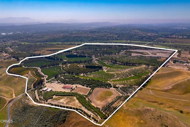 14855 Middle Ranch Road, Moorpark, CA 93021